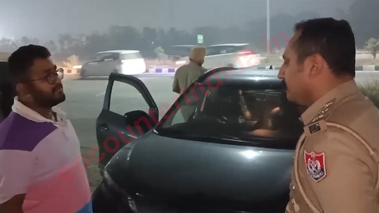 Punjab News: VIP नंबर Plate लगाकर घूम रहे नौजवान को पुलिस ने पकड़ा, देखें वीडियो