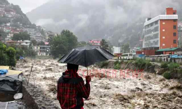 बारिश को लेकर मौसम विभाग ने जारी किया रेड अलर्ट, सभी स्कूल बंद