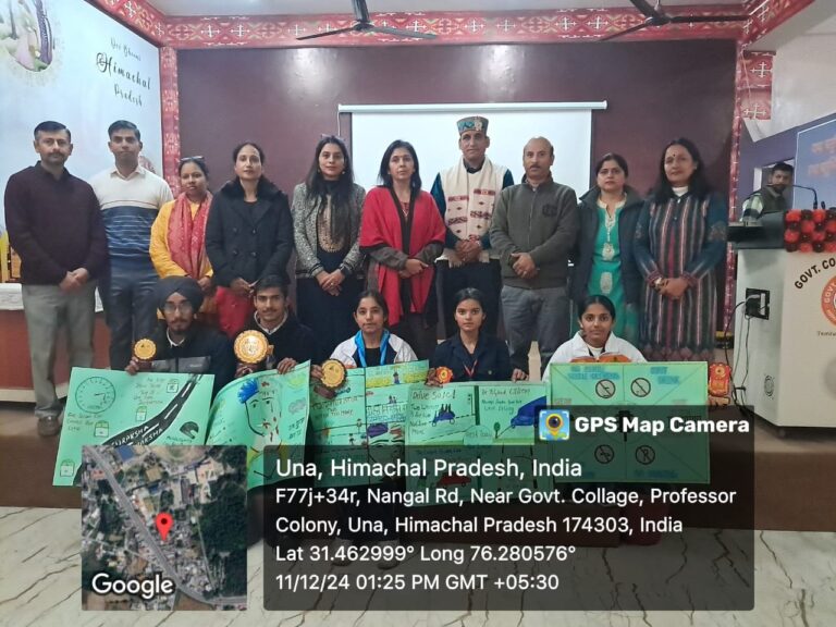 रोड सेफ्टी क्लब की ओर से पोस्टर मेकिंग प्रतियोगिता का आयोजन