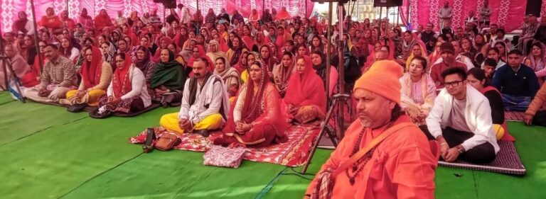 महिषासुर दैत्य का संहार करने के लिए देवी को करोड़ों देवताओं ने दी थीं अपनी शक्तियां: डॉ सुमन शर्मा