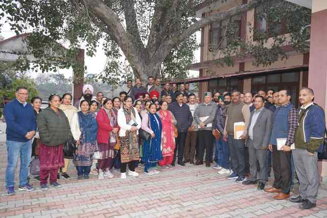 हरोली में विकास कार्यों की समीक्षा, उप मुख्यमंत्री ने ली अधिकारियों की बैठक