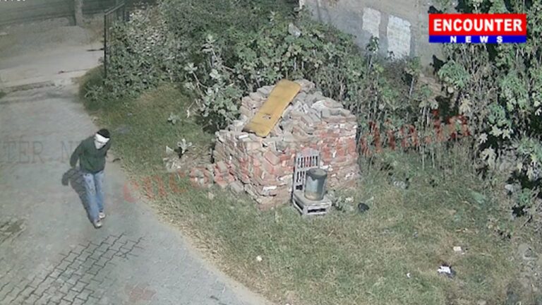 Punjab News : घर में सोता रह गया परिवार, चोरों ने दिया वारदात को अंजाम, देखें CCTV