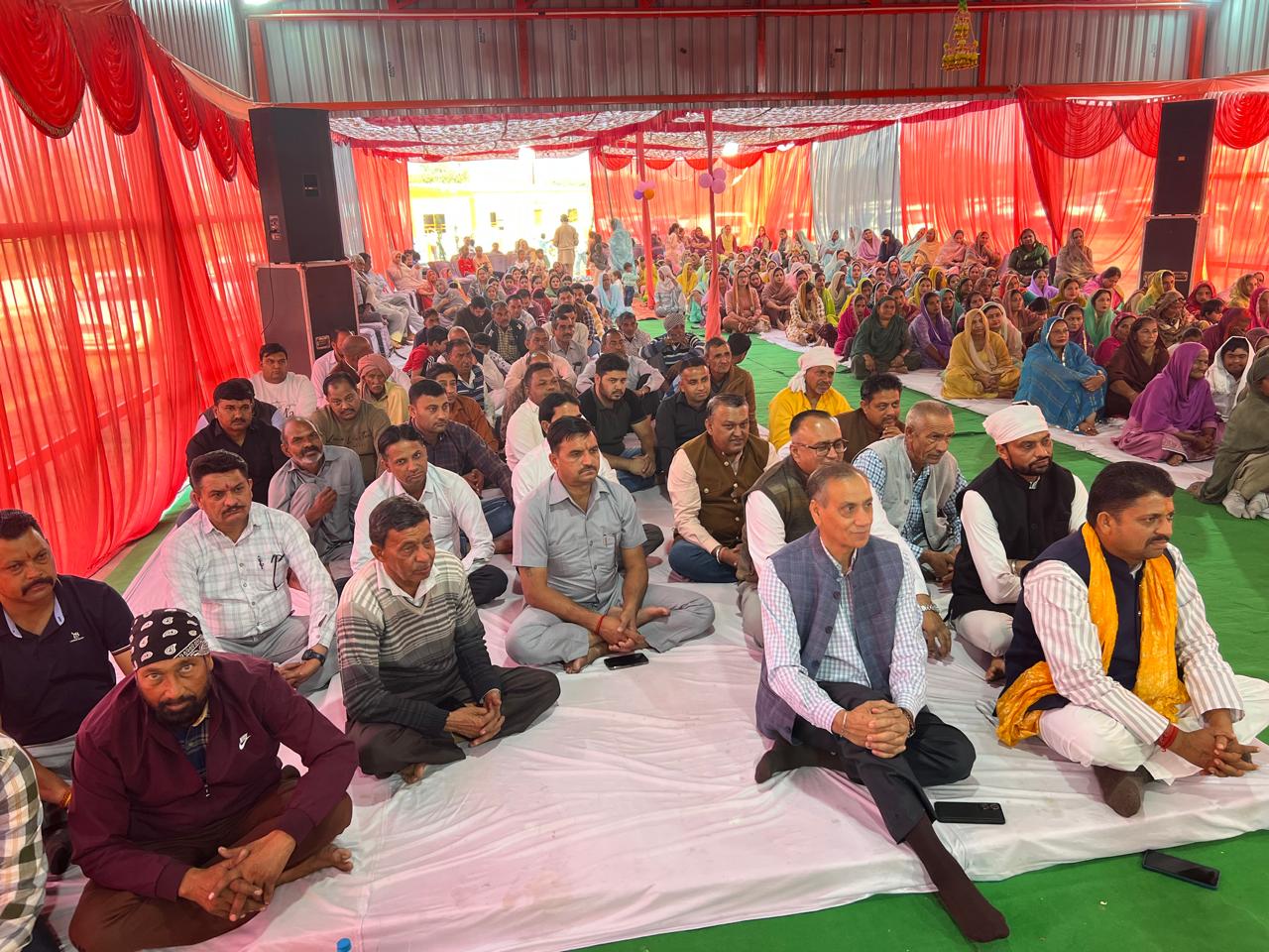 संसार में धन, वैभव और ऐश्वर्य का अहंकार नहीं करना चाहिए- आचार्य रोहित