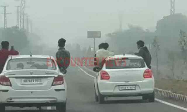 कारों में स्टंट करना पड़ा महंगा, पुलिस ने लिया एक्शन