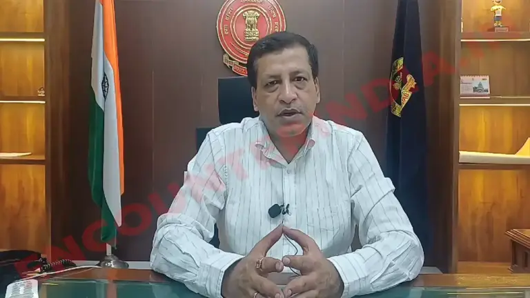 Punjab News: सरपंची के लिए 2 Crore की बोली लगाने के मामले में DC का Action, देखें वीडियो
