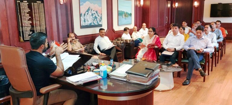 विशिष्ट पहचान पत्र से न छूटे कोई दिव्यांगजन : उपायुक्त