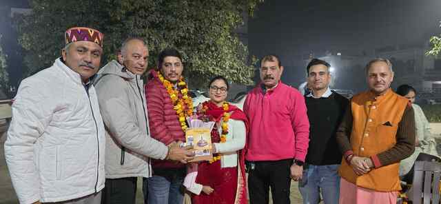 प्रेस क्लब बद्दी ने किया लोहड़ी प्रेस परिवार मिलन समारोह का भव्य आयोजन