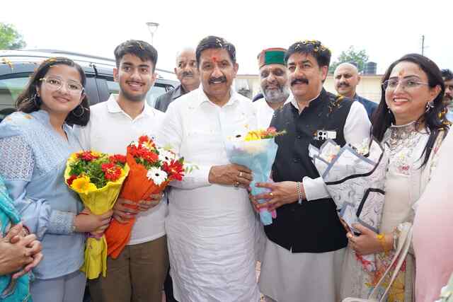 उपमुख्यमंत्री ने विधायक विवेक शर्मा को दी जन्मदिन की शुभकामनाएं