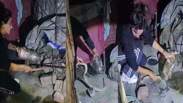 Blind Couple के साथ 3 दिन से सो रहा था सांप, महिला पुलिस कर्मी ने दिखाई बहादुरी, देखें वीडियो