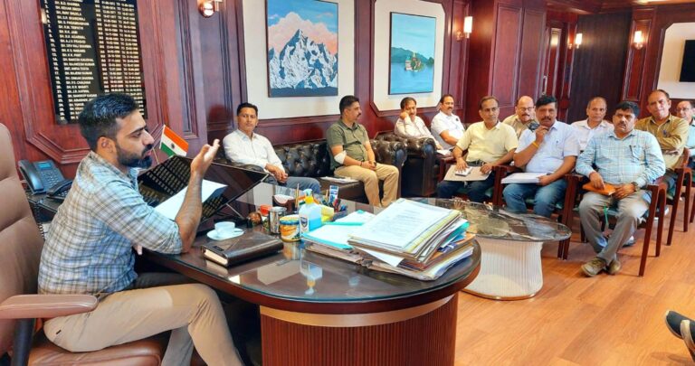 बंगाणा में नए बस अड्डे के लिए भूमि के चयन के दिए निर्देश
