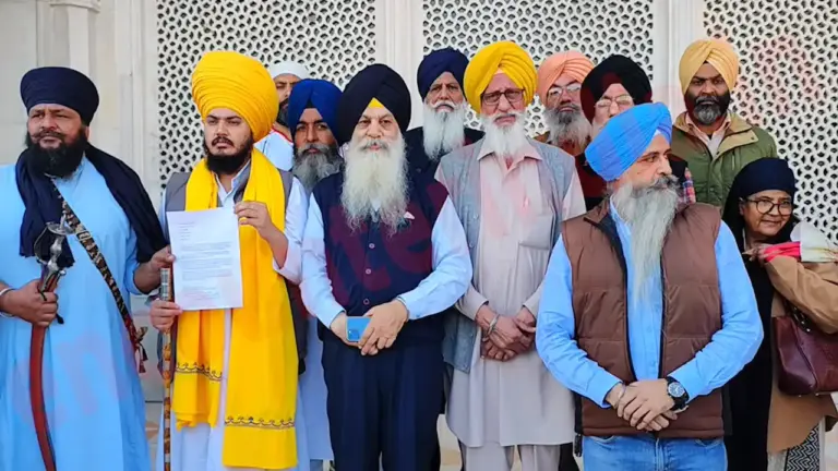 Punjab News: सिख जत्थेबंदियों ने 5 प्यारों की बहाली के लिए सौंपा मांगपत्र, देखें वीडियो