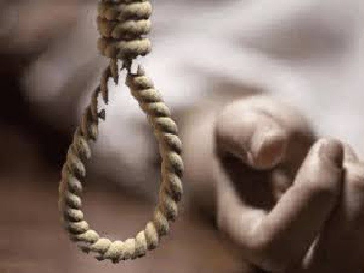 Jalandhar: भाइयों के गम में 17 वर्षीय युवती ने लगाया फंदा, मौत