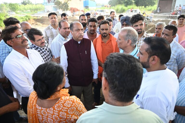 ऊना में भारी तबाही, अचानक हुए नुक़सान के कारणों का पता लगाए सरकार : जयराम ठाकुर