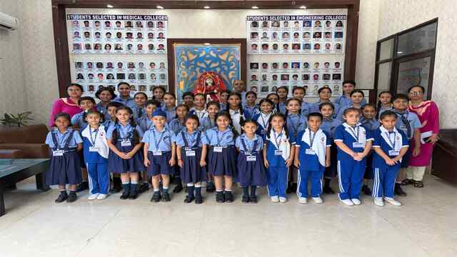 वशिष्ट पब्लिक स्कूल ऊना में विभिन्न प्रतियोगिताओं का आयोजन