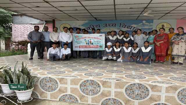 गवर्नमेंट हाई स्कूल भदौडी में किशोरावस्था विषय पर जागरूकता शिविर आयोजित