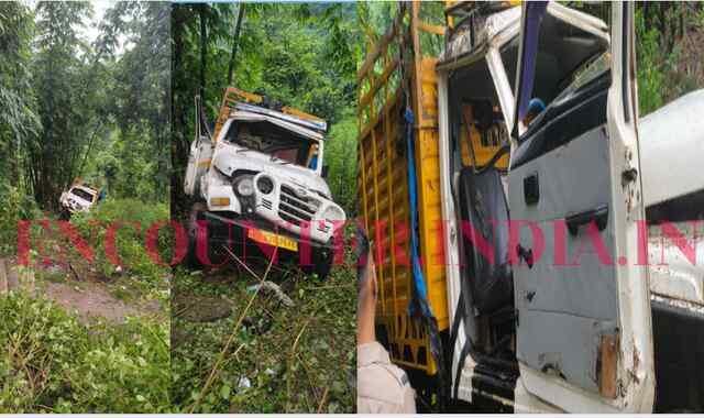खाई में गिरी श्रद्धालुओं से भरी बस, 4 की मौत 23 घायल