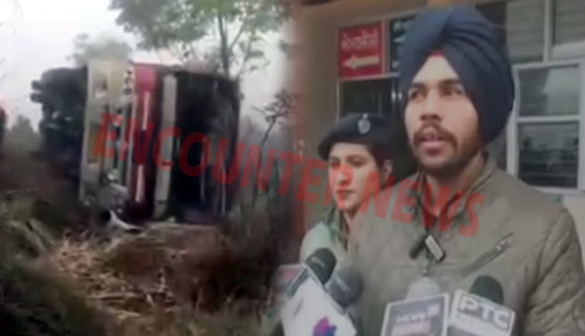 Punjab News: ट्रॉली से टक्कर होने के बाद पलटी यात्रियों से भरी बस, 7 घायल, देखें वीडियो
