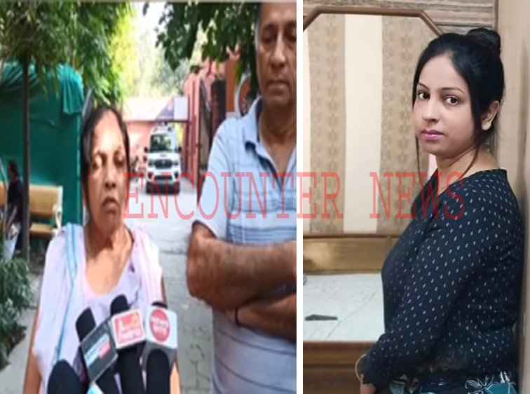 Punjab News: दिल दहलाने वाली घटना, इस बात को लेकर पत्नी का चाकू मारकर किया कत्ल, देखें वीडियो