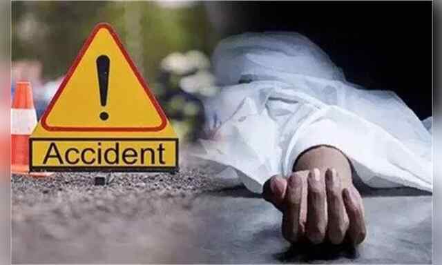 दर्दनाक हादसाः पैदल जा रही महिला को पुलिस की गाड़ी ने कुचला, अधिकारी समेत तीन घायल