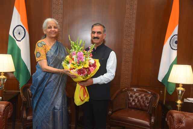 वित्तीय संसाधनों को लेकर CM Sukhu ने की केंद्रीय वित्त मंत्री से अहम मुलाकात