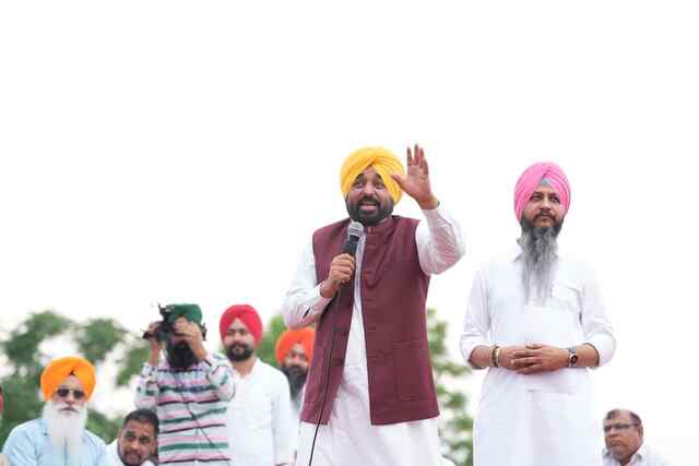 Punjab News: ‘AAP सरकार में जारी रहेंगी महिलाओं को सहायता और मुफ्त बिजली’, “जनता के हक की योजनाएं बंद नहीं होंगी, विपक्ष सिर्फ भ्रम फैला रहा है”