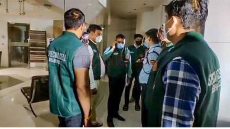 gangster Lawrence Bishnoi, Neeraj Bawania, Kaushal Chaudhary सहित कई गैंगस्टरों के ठिकानों पर Police की छापेमारी