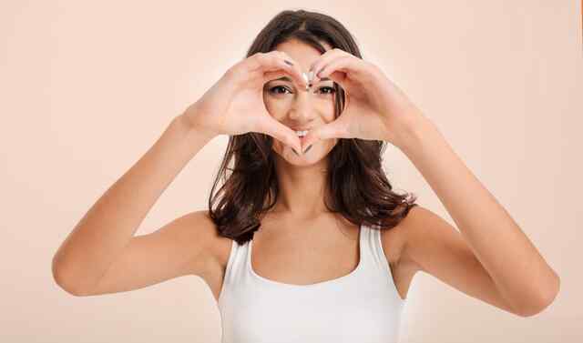 Health Tips: गर्मियों में आंखों की देखभाल जरूरी, जानें आई केयर के आसान टिप्स