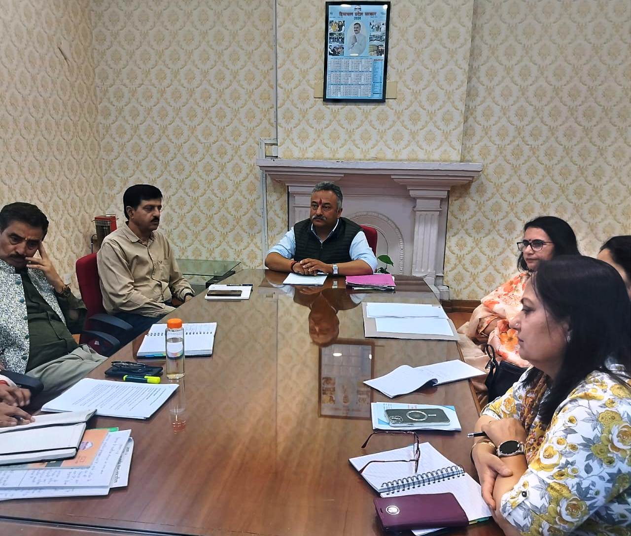 हिमाचल का इतिहास, अर्थव्यवस्था, बोलियां, राजनीति और व्यंजन छठी से आठवीं कक्षा के पाठ्यक्रम में होेंगे शामिलः रोहित ठाकुर