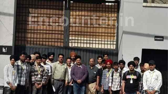 Mehar Chand Polytechnic College के Automobile विभाग के विद्यार्थियों ने किया Sant Valve Industry का दौरा