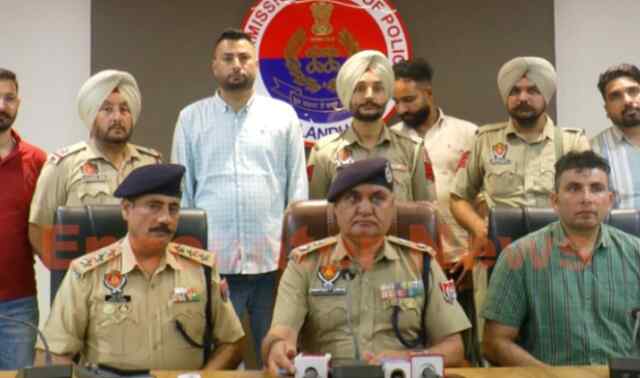 Jalandhar News: गैंगस्टर फतेह साथी सहित गिरफ्तार, हेरोइन और हथियार बरामद, देखें वीडियो