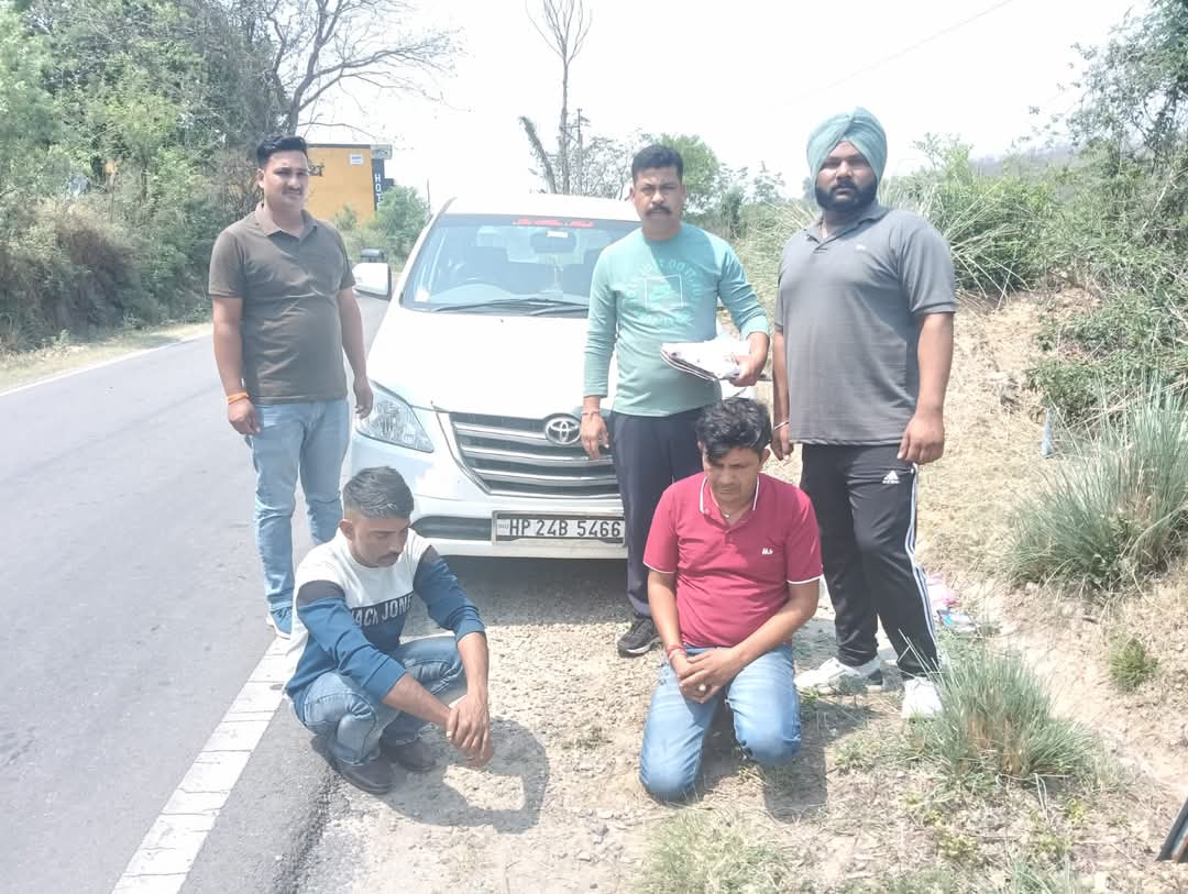 Himachal News: 789 ग्राम चरस सहित दो पकड़े