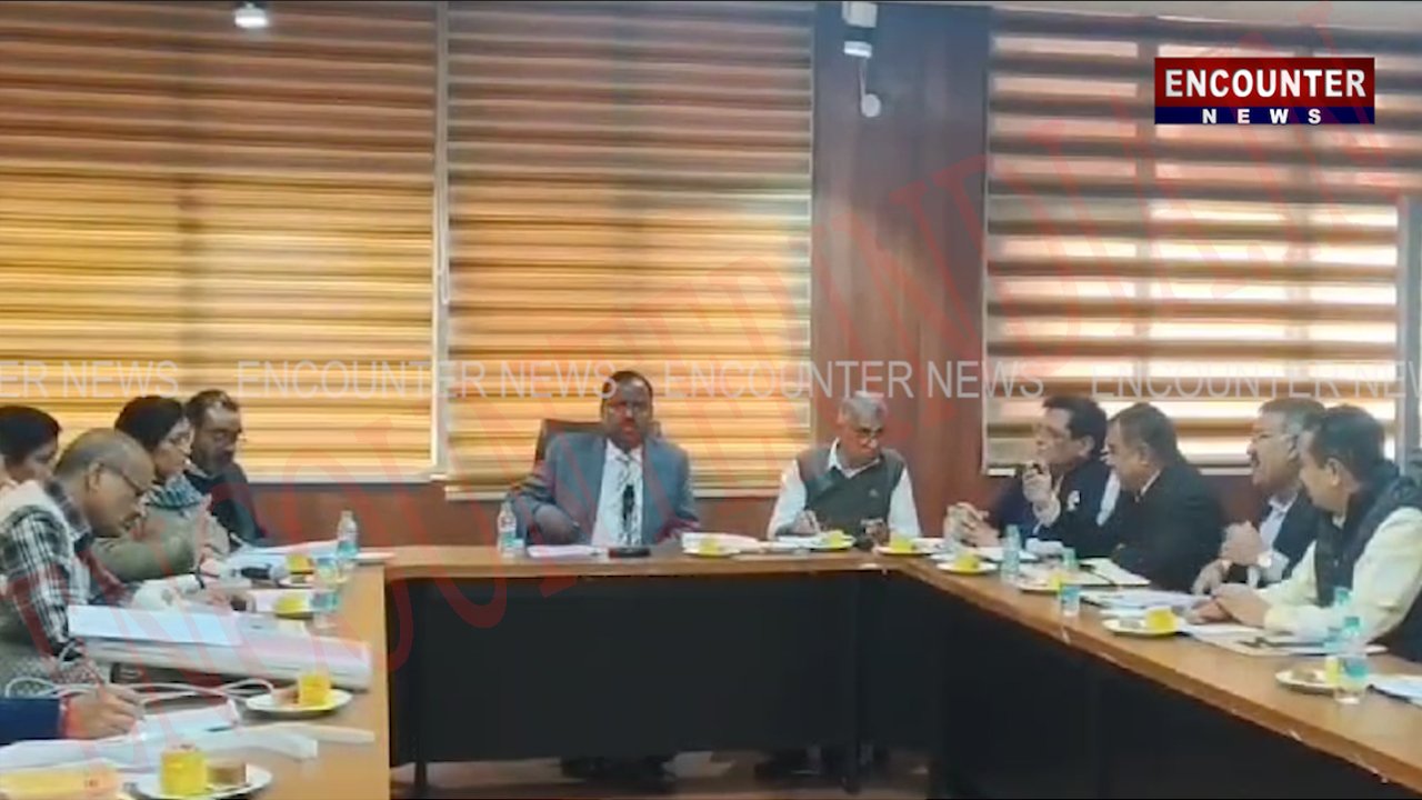 Election Commissioner Dhanpat Singh ने की पार्टियों से मीटिंग, प्राइवेट प्रॉपर्टी पर इश्तिहार को लेकर कही ये बात, देखें वीडियो