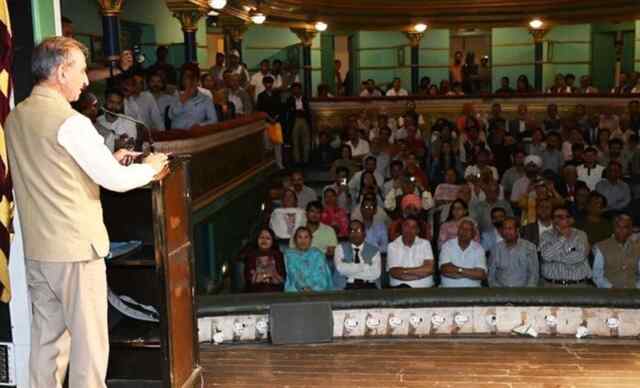 Himachal News: CM सुक्खू ने ‘City Limits-The Crises of Urbanization’ पुस्तक का किया विमोचन, प्राकृतिक संसाधनों के संरक्षण पर दिया जोर