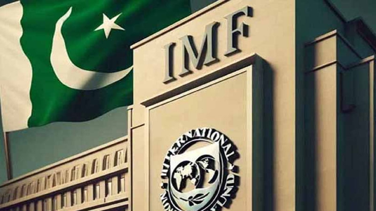 एक बार फिर IMF के सामने गिड़गिड़ाया पाकिस्तान! कर्ज के लिए लगाई गुहार