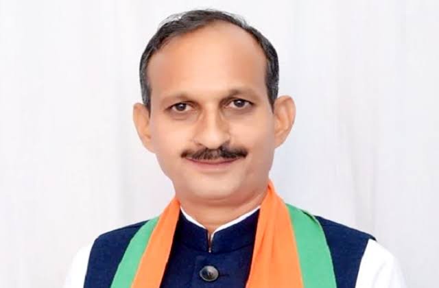 कुटलैहड़ विस के गांवों को टाउन एंड कंट्री प्लानिंग में शामिल किए जाने पर सत्ती ने विरोध जताया 