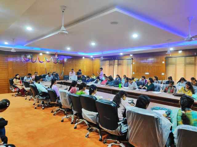 महाविद्यालय बंगाणा में बजट 2024 पर सेमिनर करवाया