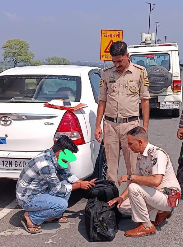 ऊना में पुलिस की बड़ी कार्रवाई, 2 किलो 386 ग्राम चूरापोस्त बरामद