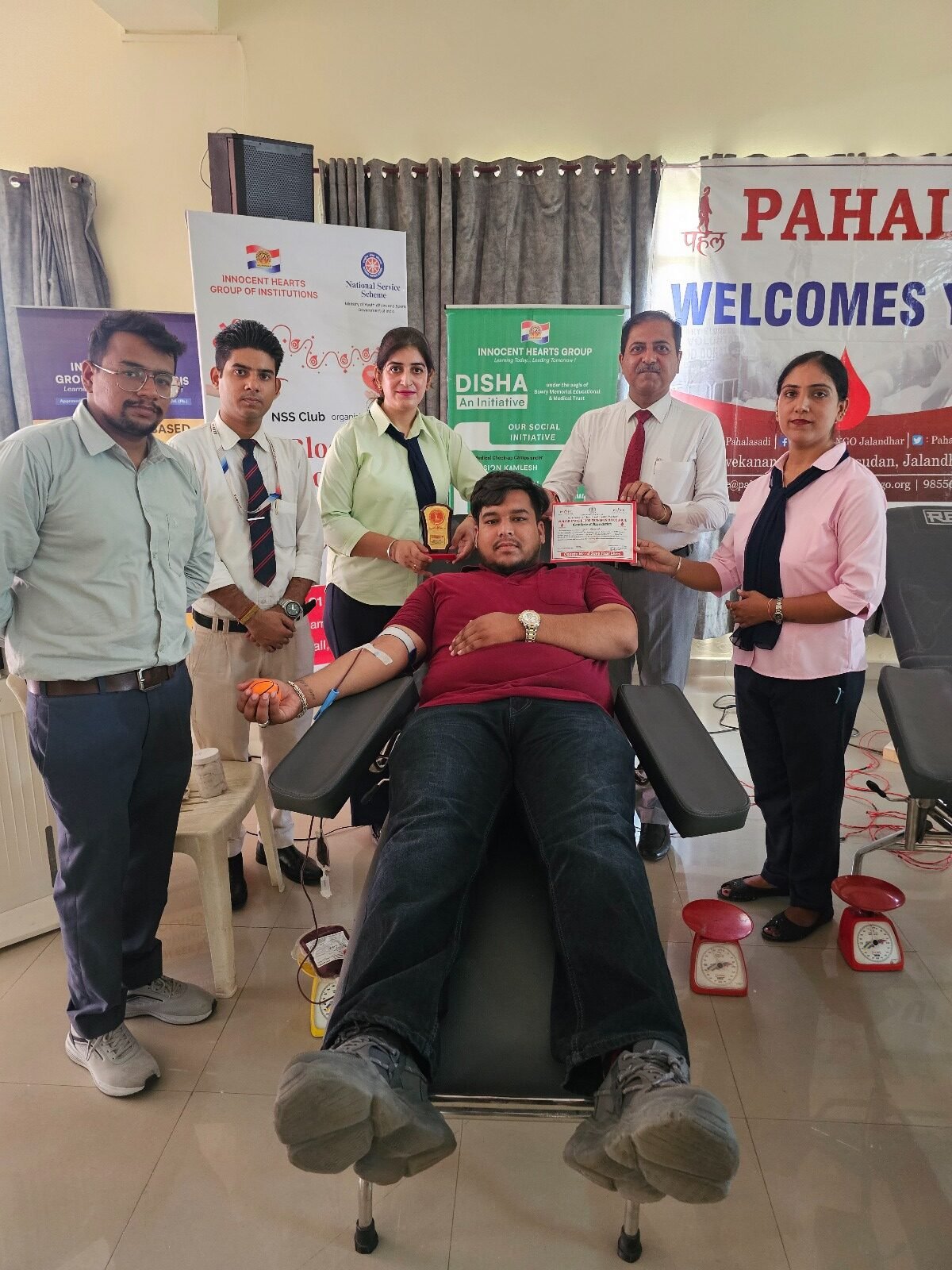 Jalandhar: Innocent Hearts Group of Institutions ने पहल एनजीओ के सहयोग से किया रक्तदान शिविर का आयोजन