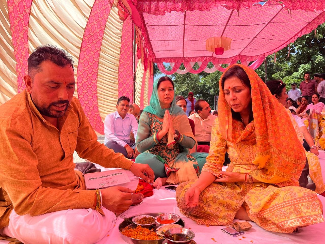 महाविद्यालय ऊना में विद्या की अधिष्ठात्री देवी मां सरस्वती का पूजन