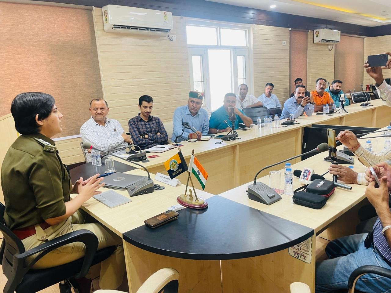 किराये के व्यक्ति से गाड़ी पर गोलियां बरसाने की झूठी साजिश का बद्दी पुलिस ने किया पर्दाफाश