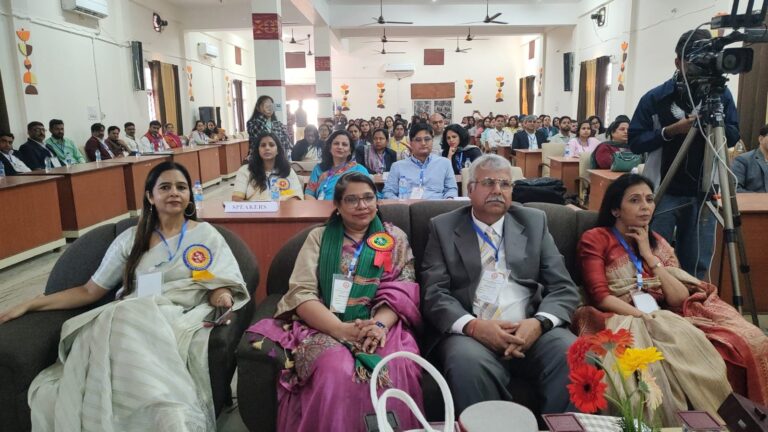 महाविद्यालय ऊना में दो दिवसीय अंतर्राष्ट्रीय संगोष्ठी का आयोजन