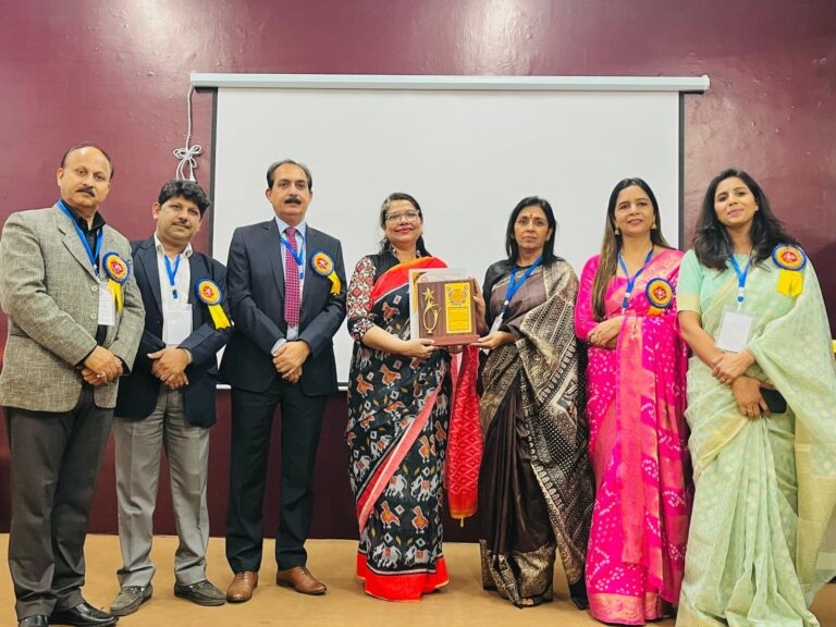 महाविद्यालय ऊना में चल रही दो दिवसीय संगोष्ठी का समापन