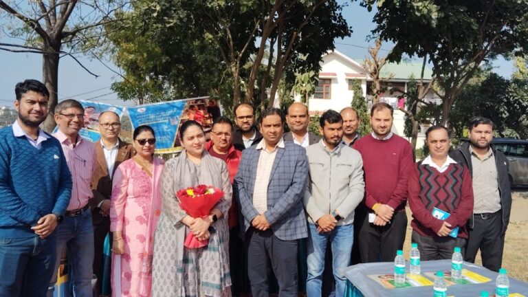 बी.बी.एन.डी.ए आवासीय कालोनी अड़ानी गैस से जुड़ी