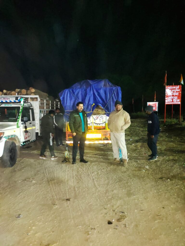 बन विभाग ने गगरेट में पकड़े अवैध लकड़ी पंजाब लेकर जा रहे दस वाहन