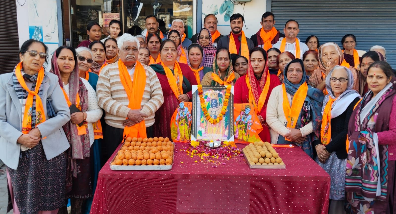अयोध्या में राम मंदिर प्राण प्रतिष्ठा पर प्रथम वर्षगांठ पर सनातनियों द्वारा मंदिरों में धार्मिक कार्यक्रम आयोजन