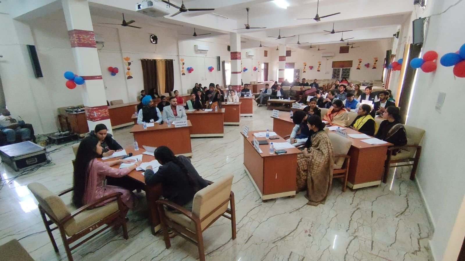महाविद्यालय ऊना में युवा संसद (यूथ पार्लियामेंट) का आयोजन