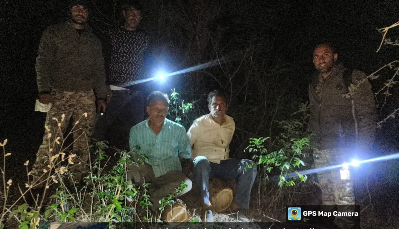 बंगाणा: फॉरेस्ट विभाग ने गुप्त सूचना पर दो वन काटूए पकड़े