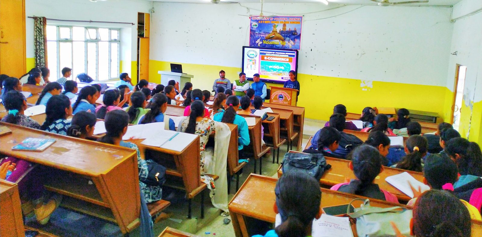 महाविद्यालय बंगाणा में समसामयिकी विषयों पर आधारित सेमिनार का आयोजन महाविद्यालय बंगाणा में समसामयिकी विषयों पर आधारित सेमिनार का आयोजन