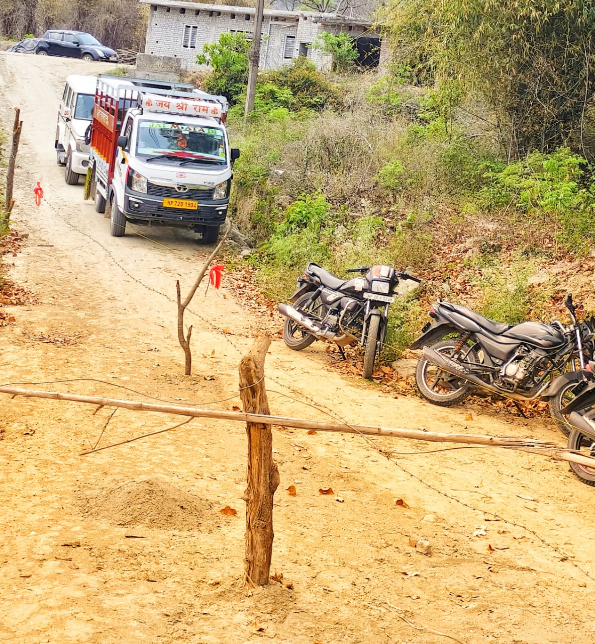 Himachal News: अगलौर में 10 मेगावाट सौर परियोजना का रास्ता बंद: स्थाई समाधान की दरकार