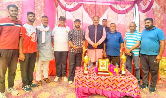 बंगाणा: सदाशिव यूथ क्लब तलमेहड़ा द्वारा बॉलीबॉल प्रतियोगिता का शुभारंभ